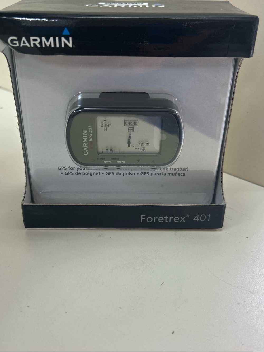Garmin Foretrex 401 Wrist GPS in White Packaging